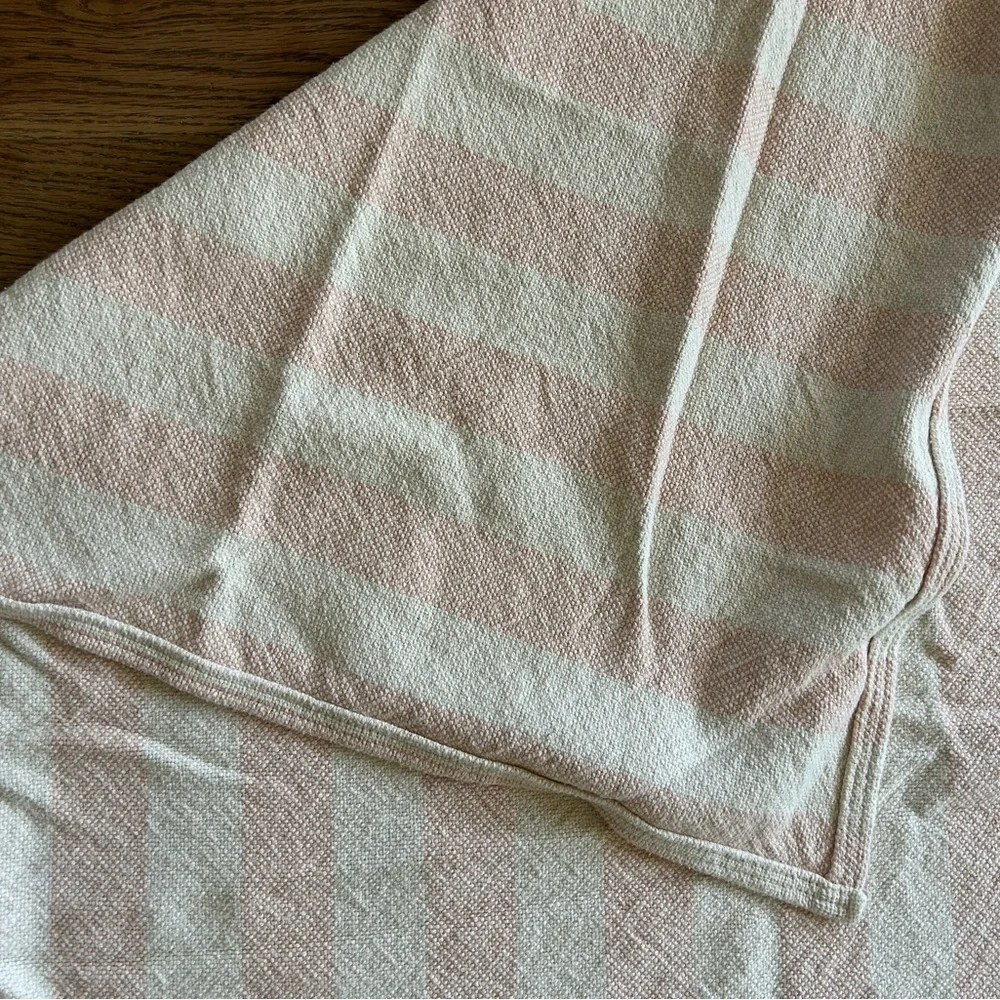 Vintage Bates Striped throw Bedspread pink beige 50x60”